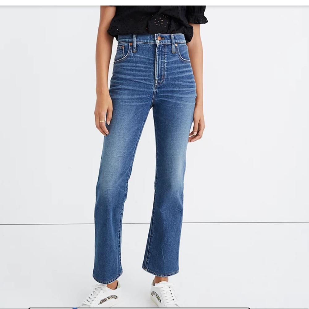 Madewell Slim Demi-Boot Jeans in Sundale Wash